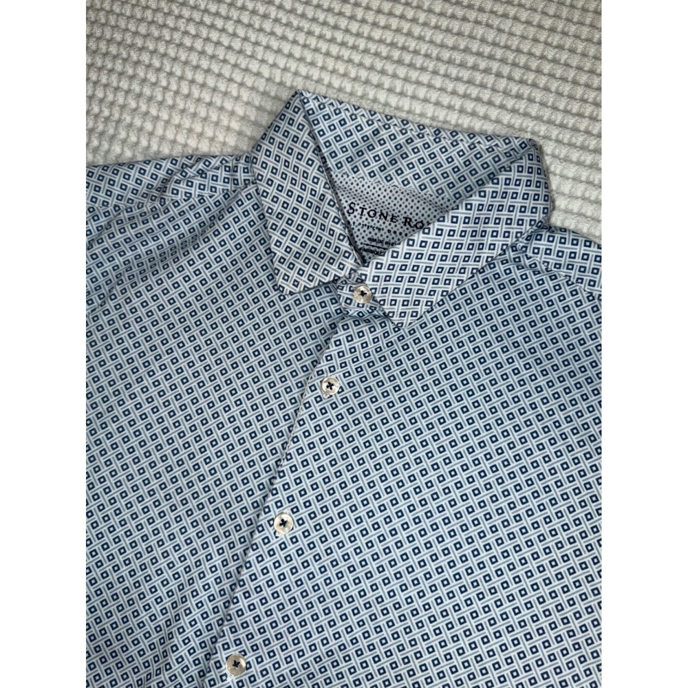 Stone Rose Mens L Short Sleeve Button Down Shirt Blue White Geometric High Tech